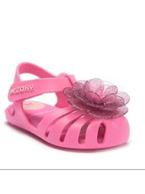 petal sandals